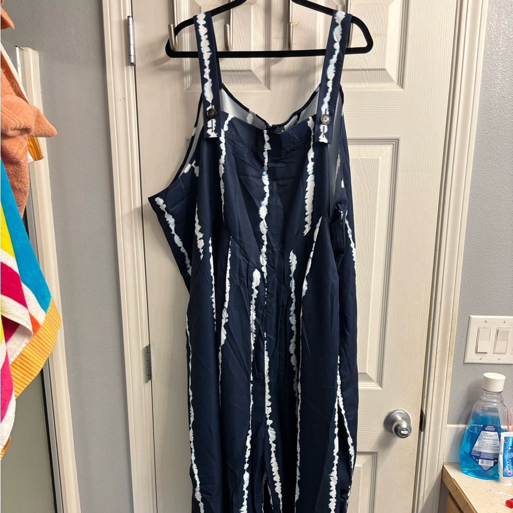 BLUE BloomChic Jumper